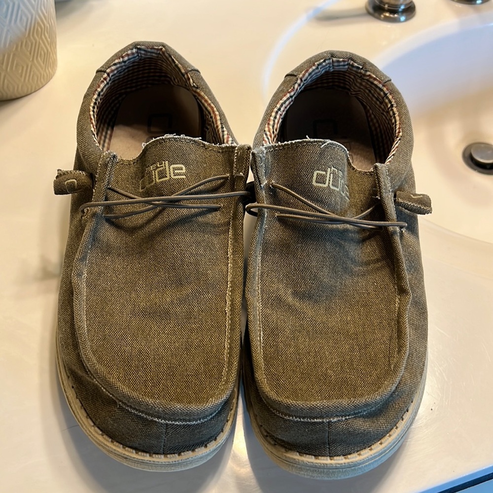 Hey Dude men’s shoes